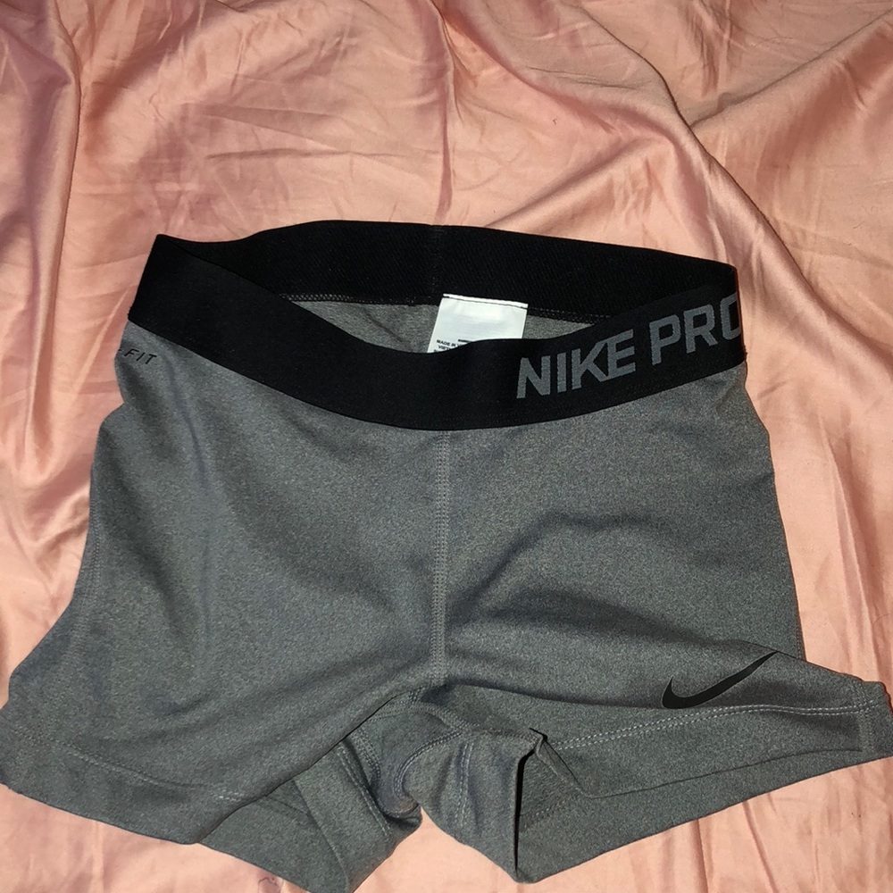 Nike spanx
